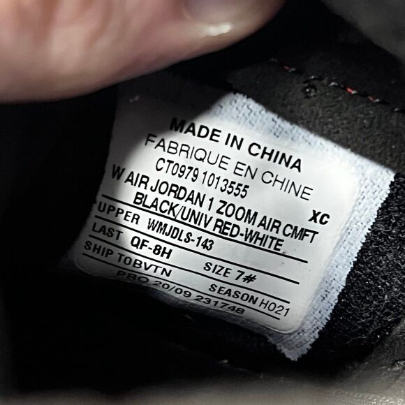 Nike Air Jordan 1 High Zoom CMFT Black University Red Bred Shoes Womens Size 7 - Picture 8 of 8